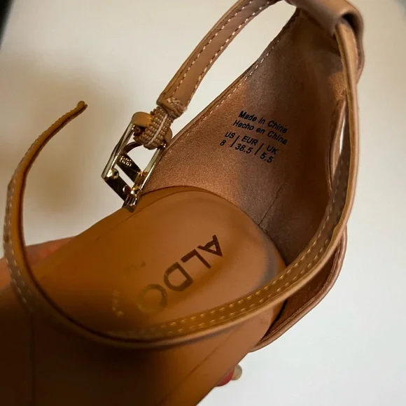 ALDO Women's Beige Sandals - Picture 3 of 4